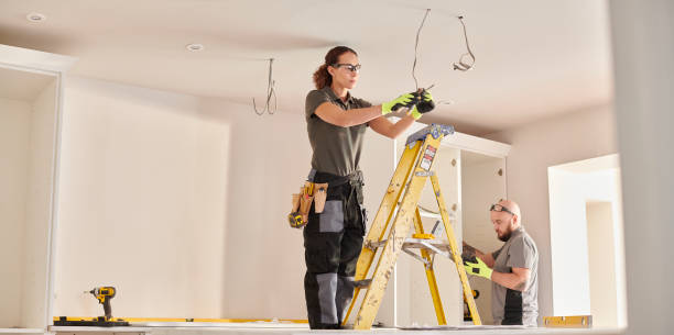 Best Affordable Emergency Electrician  in Smyrna, TN