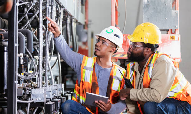 Best Local Electrician Companies  in Smyrna, TN